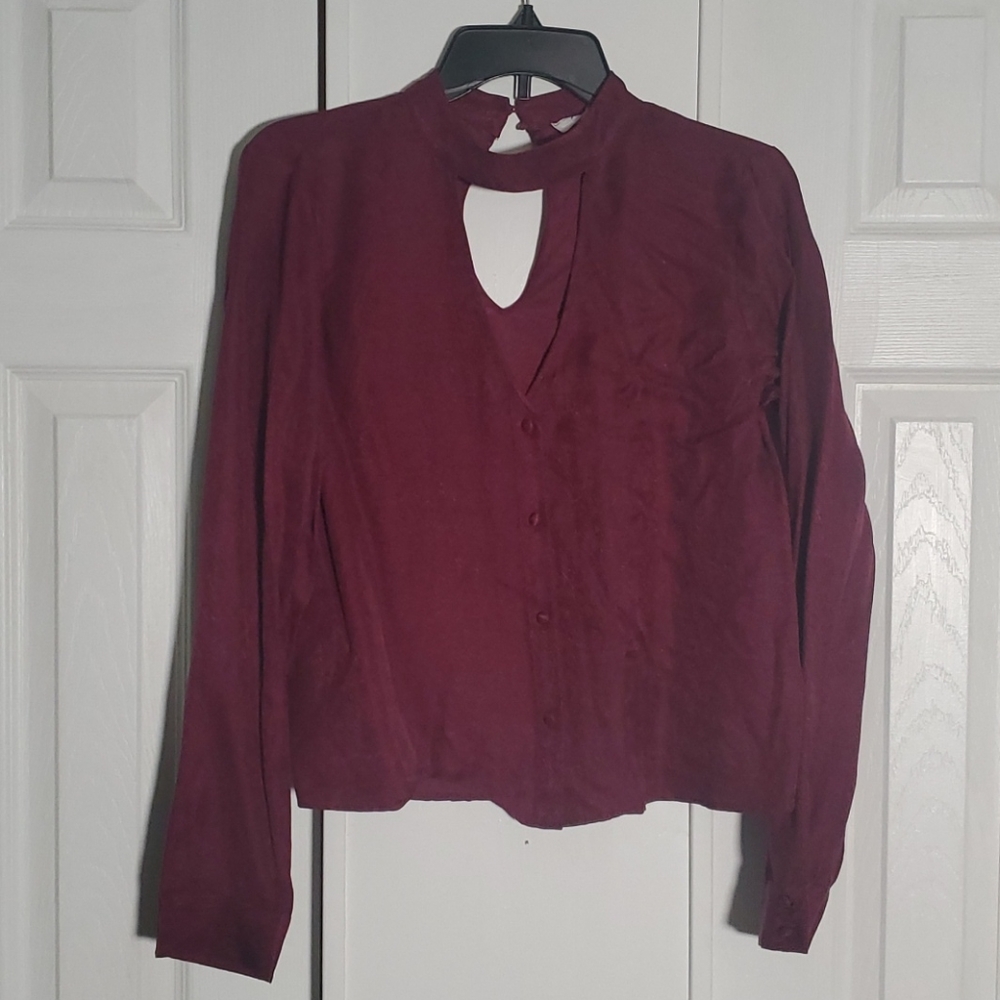Stitch fix wren & willa choker blouse sz small